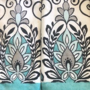 Decorative Towel Set